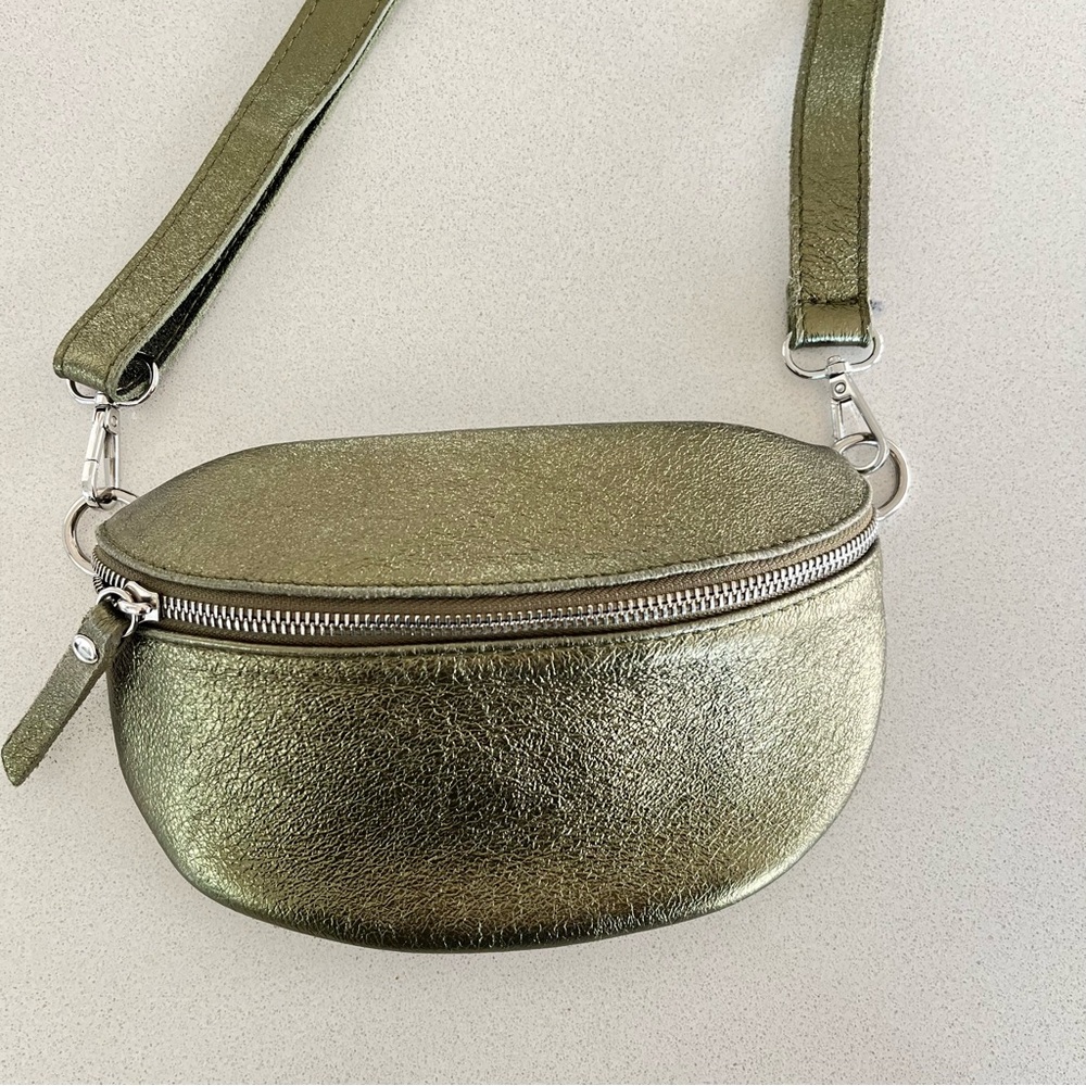 Italian leather crossbody bag🇮🇹